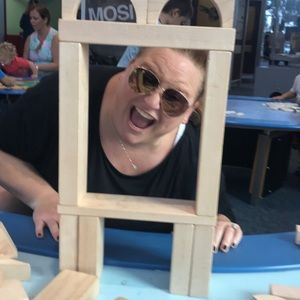 Meet your Posher, Jennifer